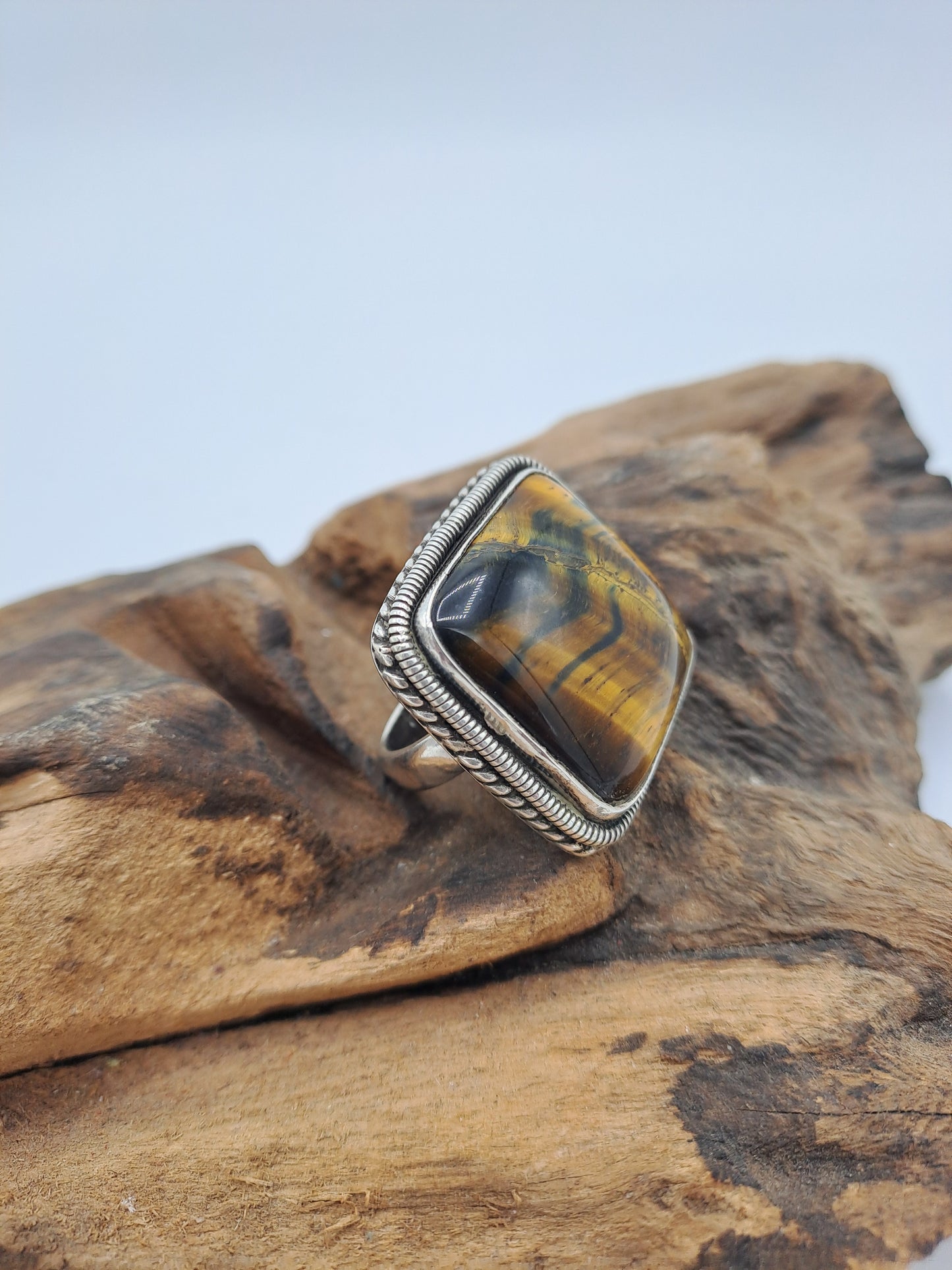 Anello Occhio di Tigre quadrato