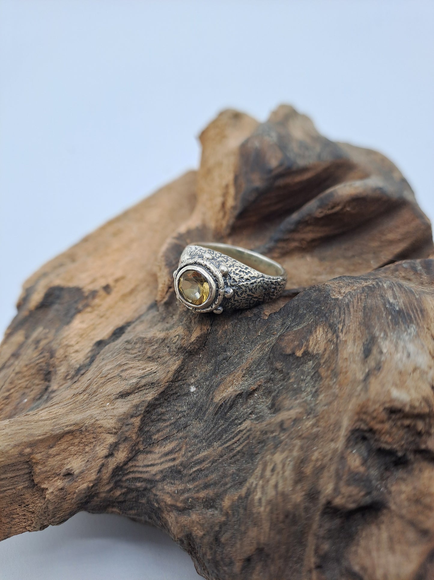 Anello Indiano martellato