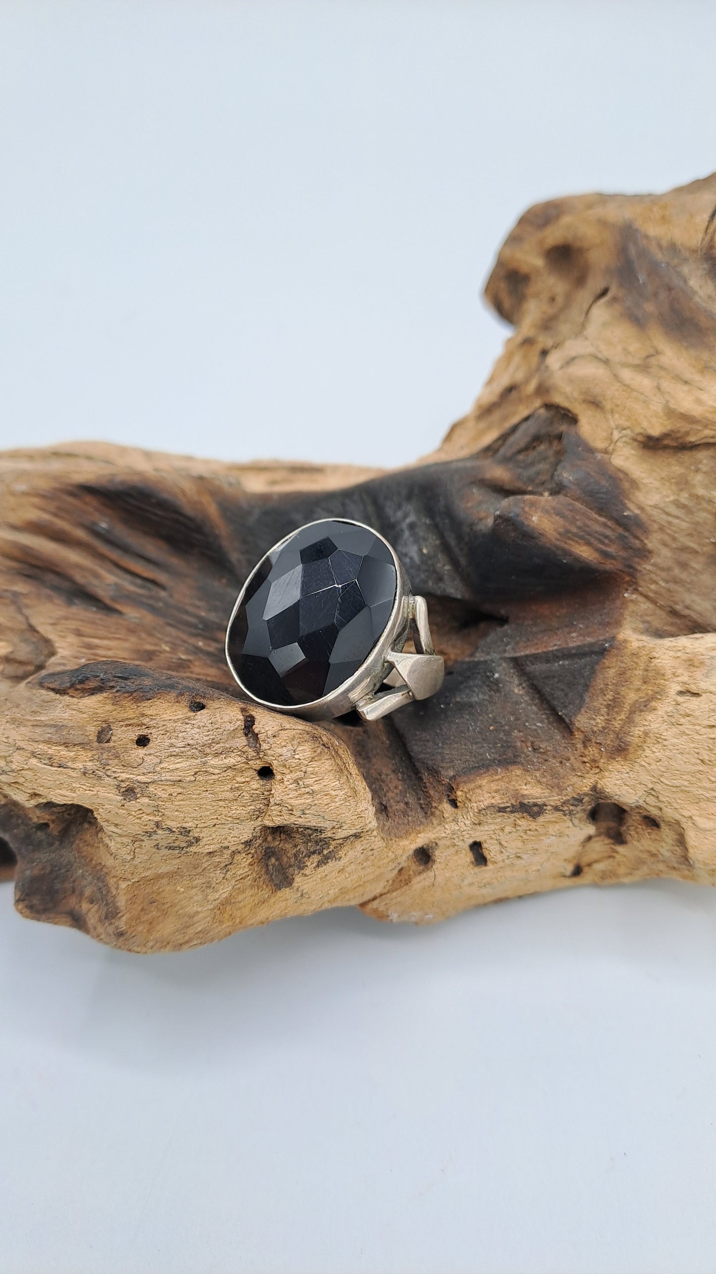 Anello ovale turco con Onice sfaccettato
