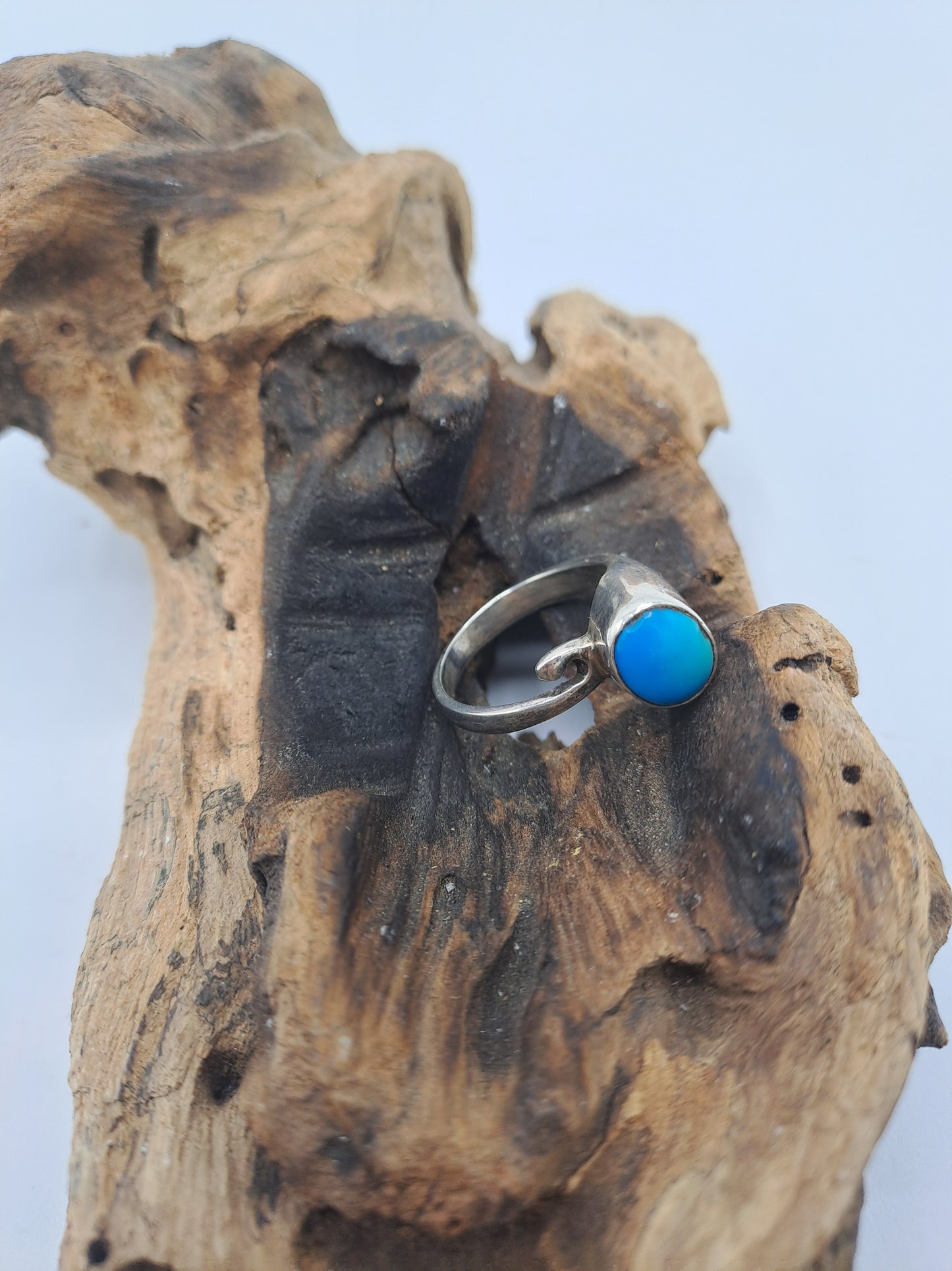 Anello "contraire" con Turchese