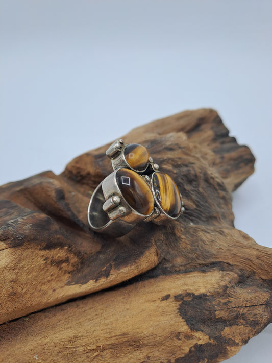 Anello con tre Occhi di Tigre