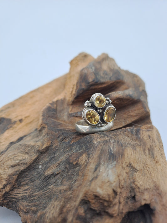 Anello indiano Golden Topazio