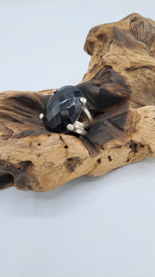 Anello con Onice Nero ovale