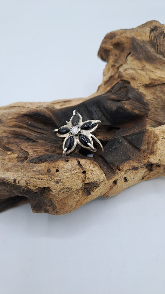 Anello "Fiore" con Onice Nero