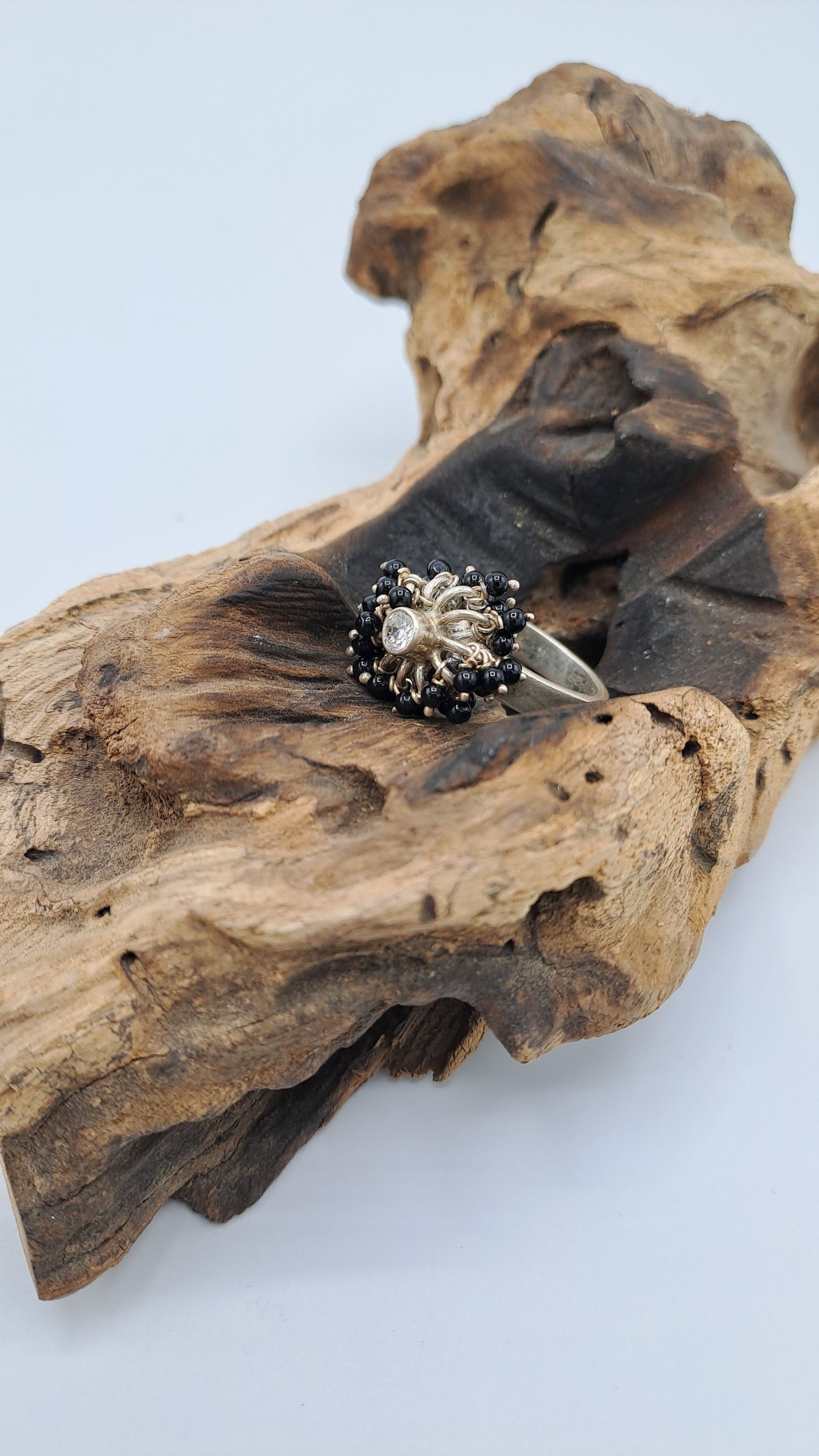 Anello pavè a grappolo