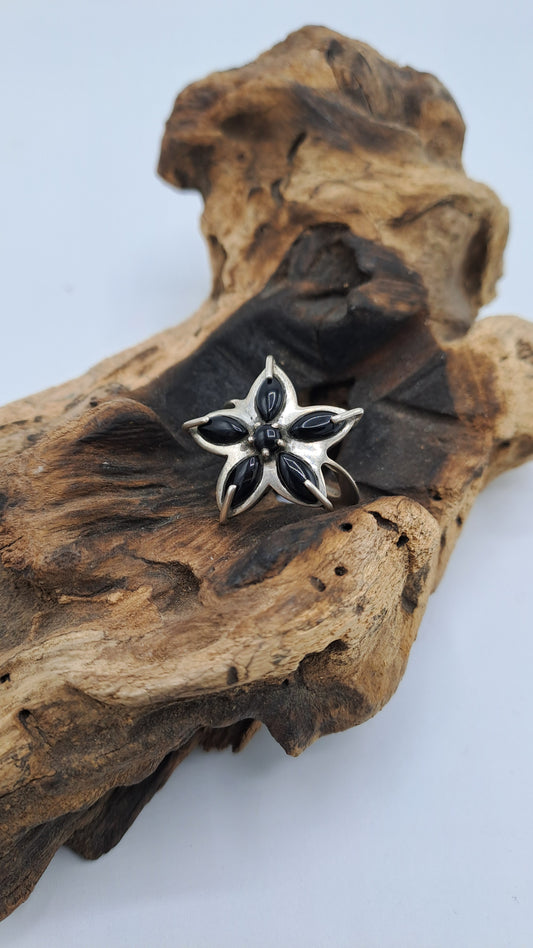 Anello "Fiore" con Onice Nero